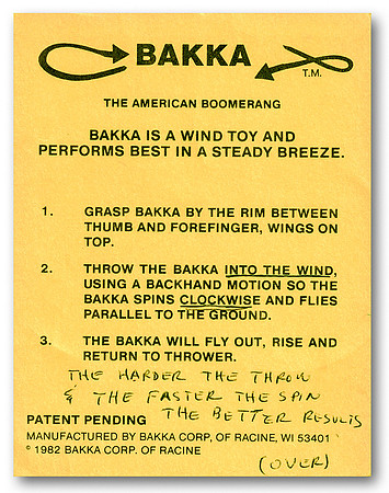Bakka Corp—The American Boomerang—With Wing—Red, Yellow—Instructions