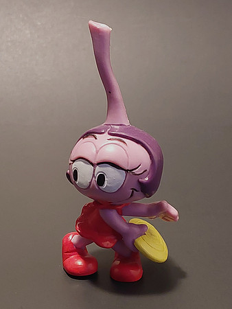 "Daffney Snork Frisbee"
