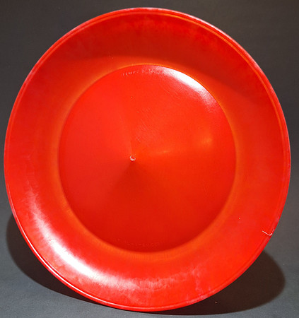 Hast Mfg. Co—Twirl-A-Saucer—Red