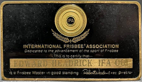 001-Ed Headrick-Master card.jpg