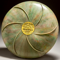 Antiques/Flyin-Saucers