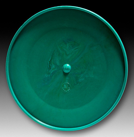 Unknown—Flying Saucer—Green—Bottom