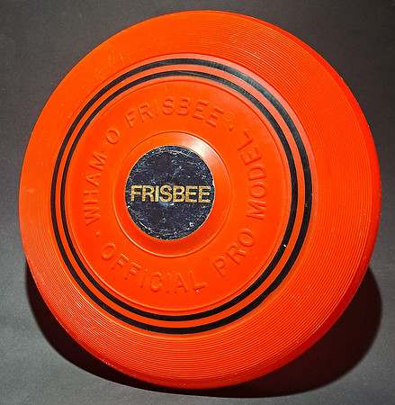 Fire Orange—Made in England—16 Mold—FRISBEE Label