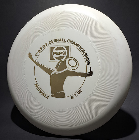 EFDF Championships, 1982 (1st)—100D Mold—White—Gold