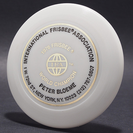 Peter Bloeme—1976 Frisbee WC—Wham-O Mini—White—Gold, Black
