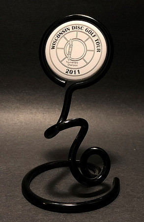 Button Stand—2011 Wisconsin DG Tour—Tom Holsten, Artist