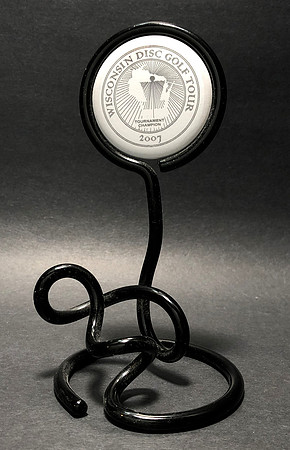 Button Stand—2007 Wisconsin DG Tour—Tom Holsten, Artist