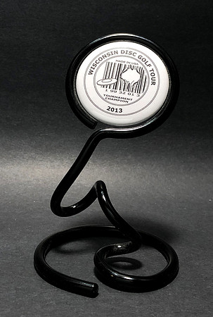 Button Stand—2013 Wisconsin DG Tour—Tom Holsten, Artist