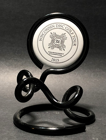 Button Stand—2015 Wisconsin DG Tour—Tom Holsten, Artist